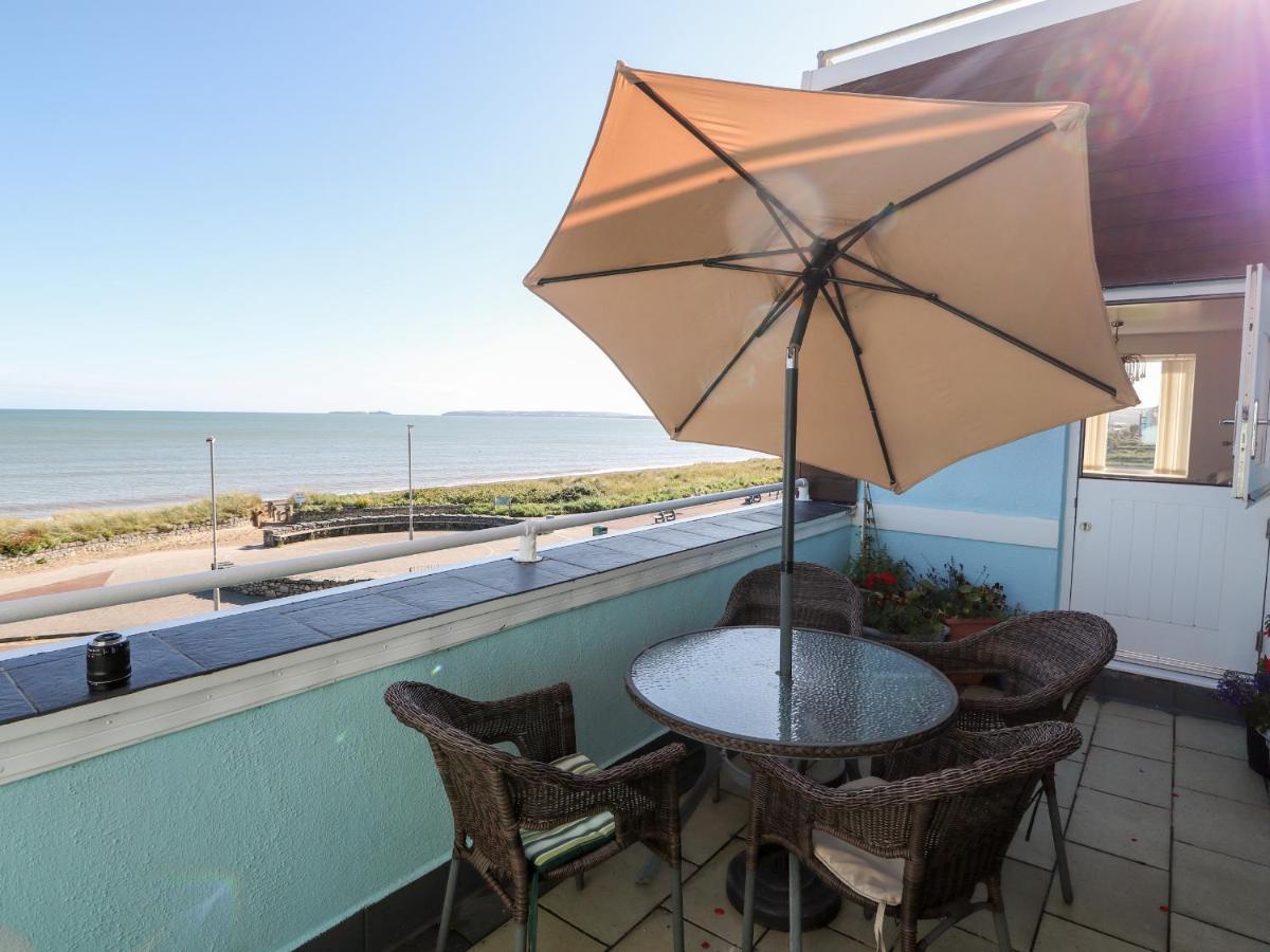 Sea View Apartment Пулхели Экстерьер фото